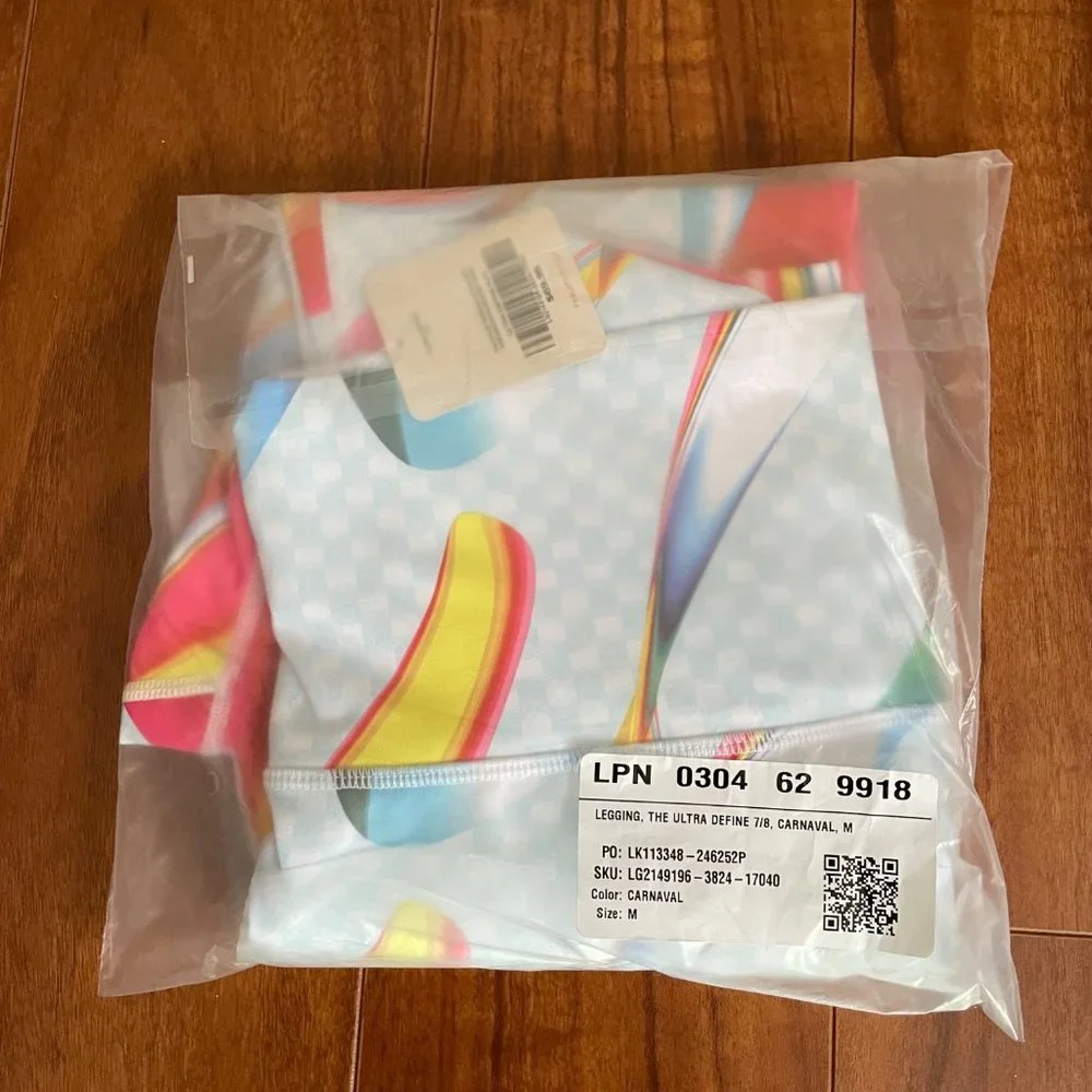 New Fabletics Define Ultra High-Waisted 7/8 Leggings Carnival Size M - Picture 5 of 6